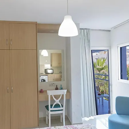 Napa Hera 'S Nest Ajía Nápa Kültér fotó